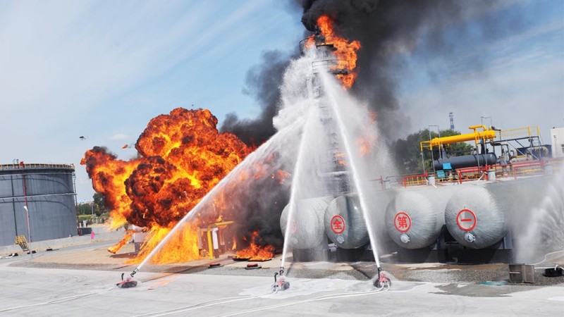 UNIFIGHT Fire Fighting Robot